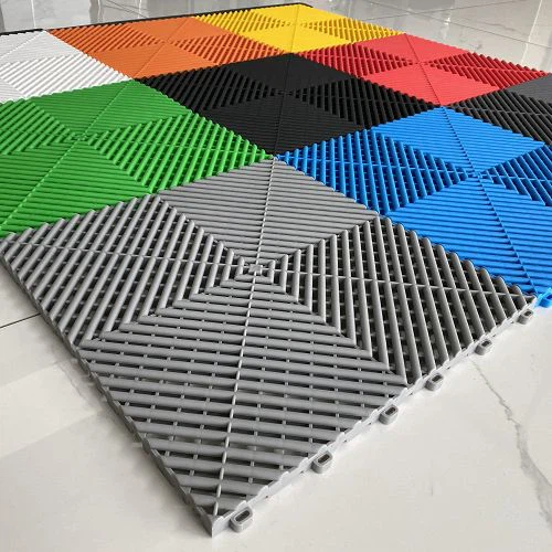 พื้นโรงรถ